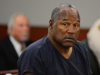 Image: O. J. Simpson sits for the second day of an evidentiary hearing in Clark County District Court in Las Vegas